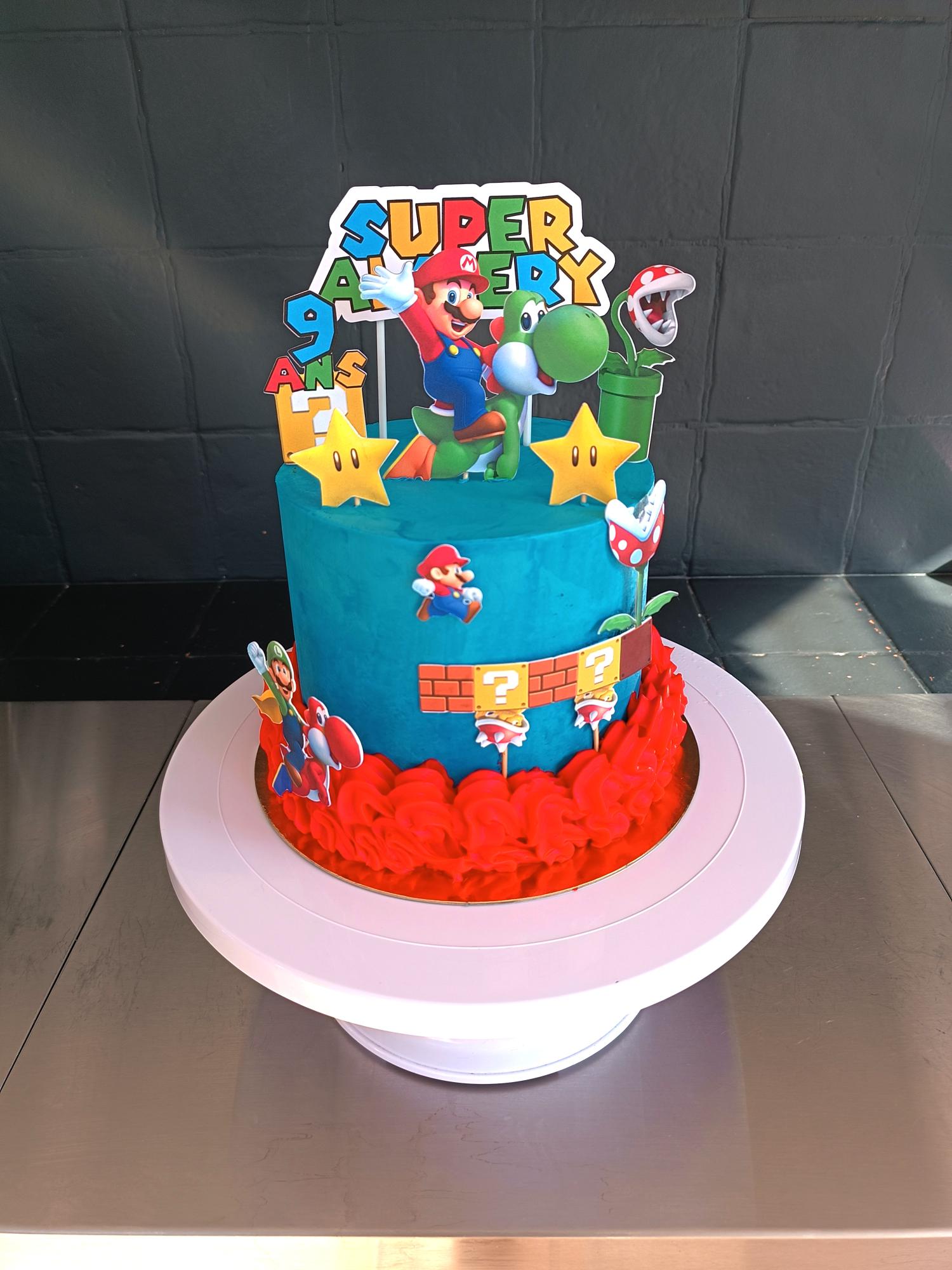 Layer cake thème Roi Lion, baptême et anniversaire de Maëlan